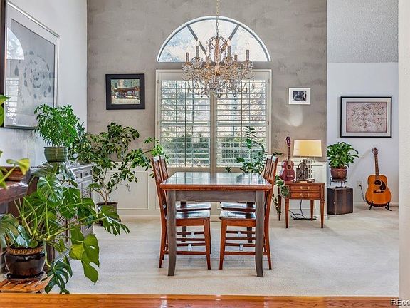5th image of 5 Columbine Ln