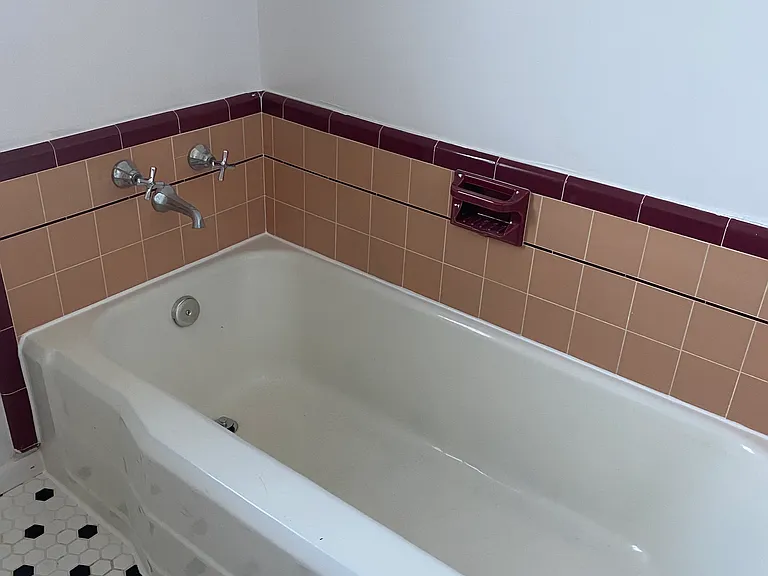 2055 Gold St — Photo 20