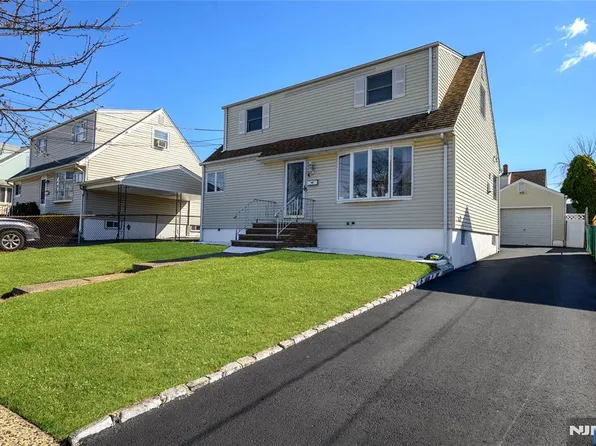 6 Calvin Ave, Lodi, NJ 07644