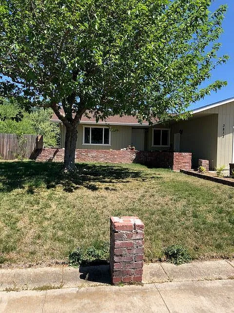 3833 Kappa Ct photo 1
