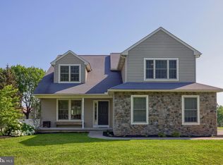 631 Owl Hill Rd, Lititz, PA 17543