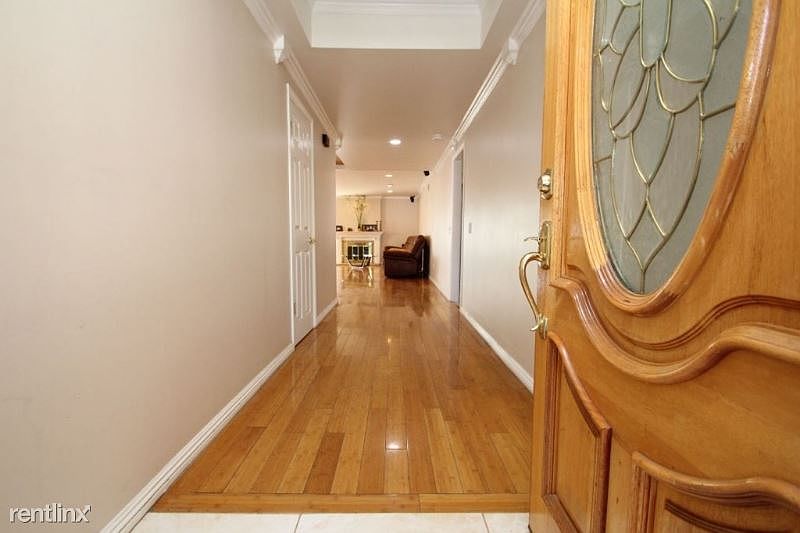 1st image of 7333 Irvine Ave