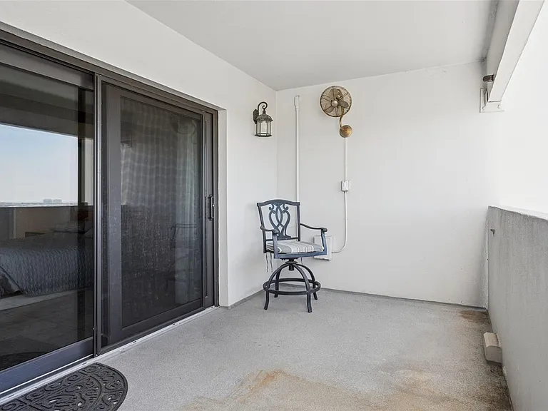 4141 Bayshore Blvd #12.1 — Photo 22