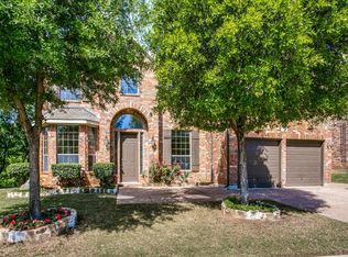 2301 Brown Bear Ct, Euless, TX 76039