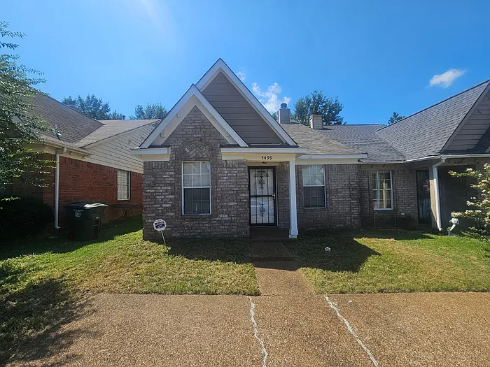 5499 Emerald Hills Dr