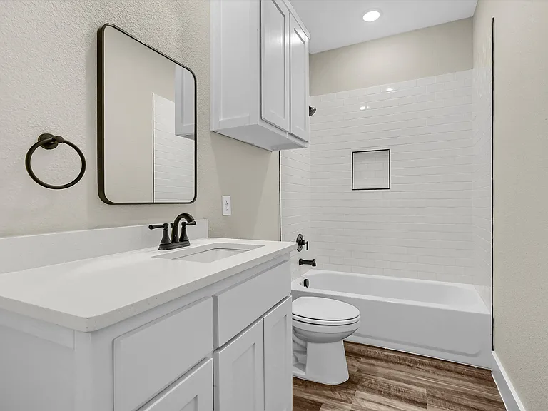 521 Saucer Dr — Photo 14