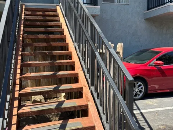 377 W Wilson St #6, Costa Mesa, CA 92627