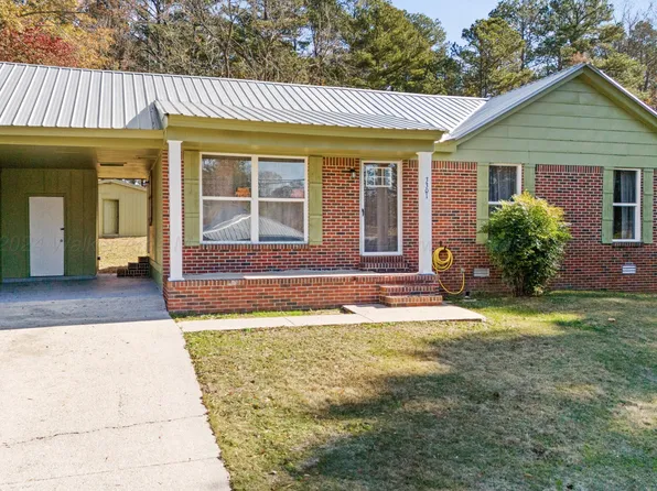 3301 18th Ave, Haleyville, AL 35565