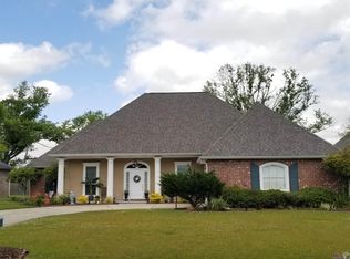 116 E Lakeview Dr, La Place, LA 70068