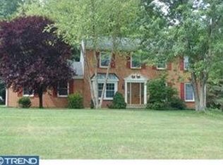 926 Greystone Dr, West Chester, PA 19380