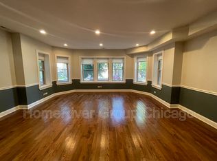 7727 S Kingston Ave APT 1, Chicago, IL 60649