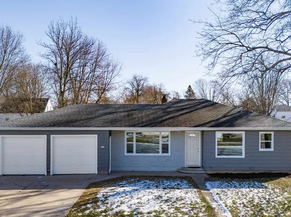 103 N 5th St, Winneconne, WI 54986