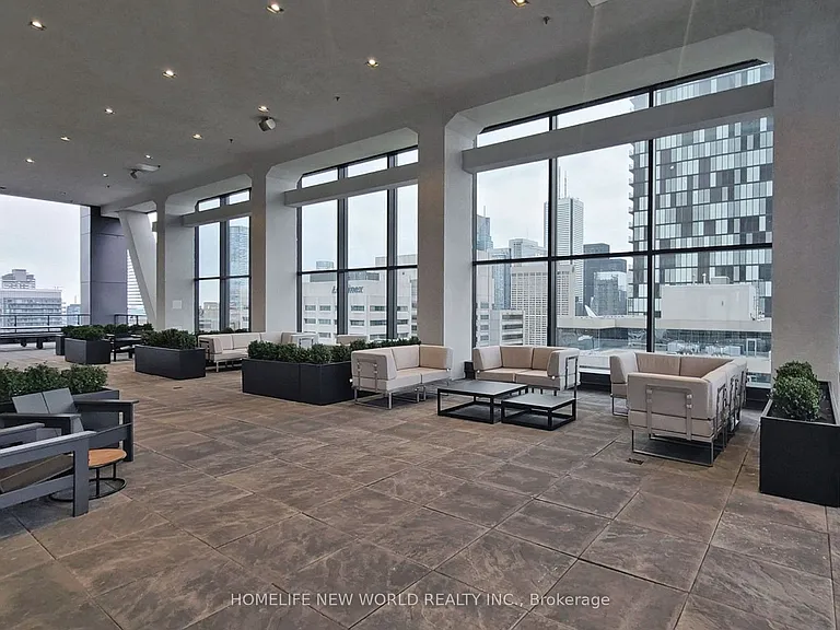 488 University Ave #4501 — Photo 43