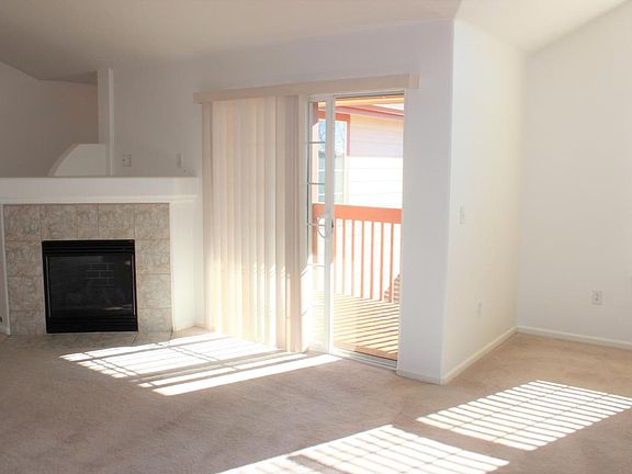Living Room & Nook
