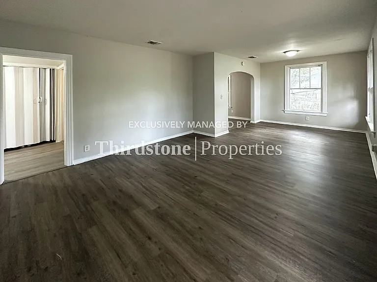 6965 Lorain St — Photo 13