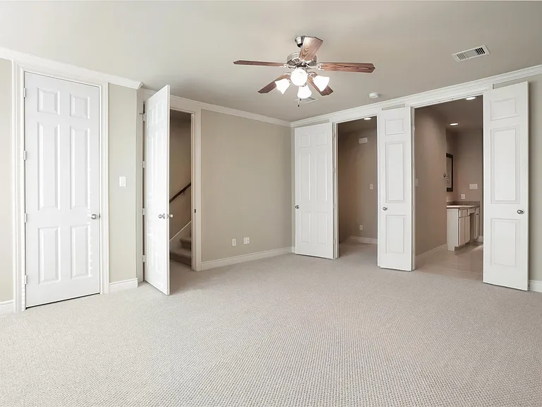 9133 Creekstone Lake Dr — Photo 17