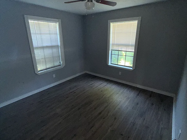 1402 E Marseille Ln — Photo 18