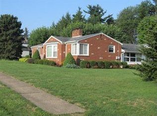 30 N Sheridan Rd, Clarion, PA 16214