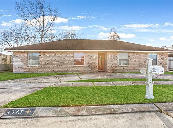 2nd image of 3313 Rosetta Dr
