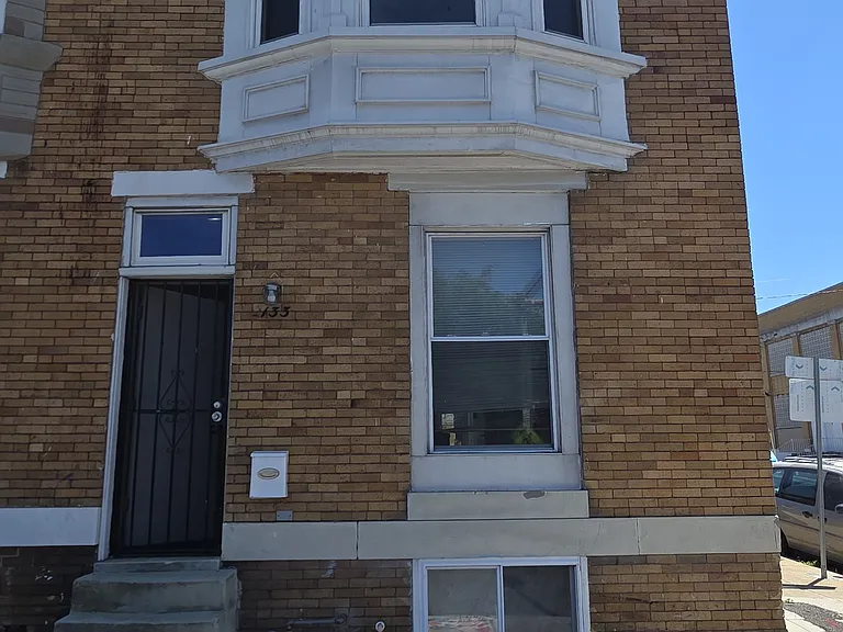 2133 W Mulberry St — Photo 8