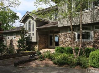 888 Little Terrapin Rd, Sylva, NC 28717