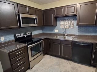 1832 N Doreen St, Wichita, KS 67206