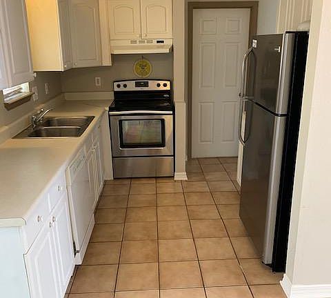 5th image of 7180 Heather Oaks Dr