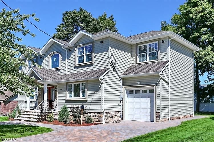 1st image of 13-31 Jerome Pl #1X