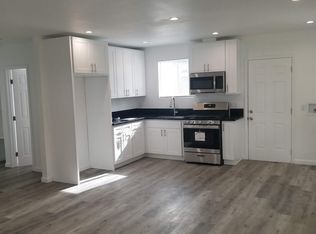 1916 Landis St, Burbank, CA 91504