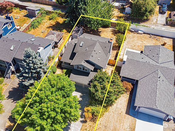 3rd image of 3739 N Bennett Street