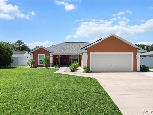 8342 W Cecil Ln, Homosassa, FL 34446