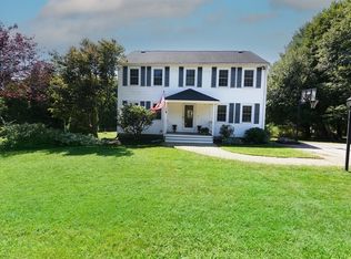 15 Malloy St, Medway, MA 02053