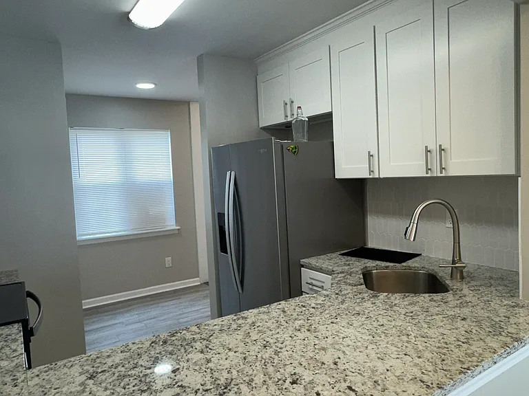 7801 Renaissance Ct — Photo 12