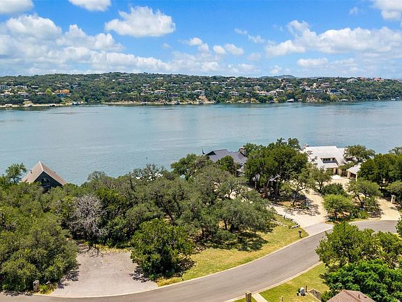 5th image of 18401 Lakepoint Cir