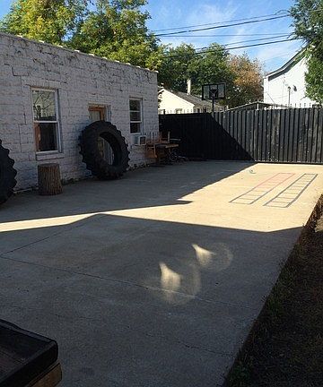 4th image of 130 N 20th Ave