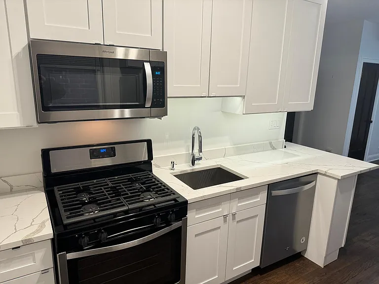 3950 N Bell Ave #1 — Photo 1