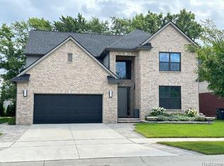 1578 Garden Park, Troy, MI 48083