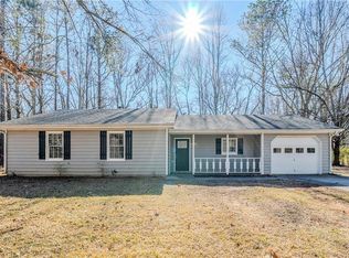 920 Navajo Trl, Covington, GA 30016