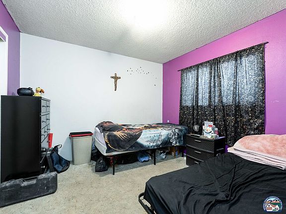 5th image of 113 W 10th St