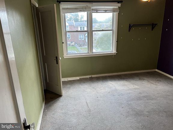 3rd image of 2209 Lynn Blvd
