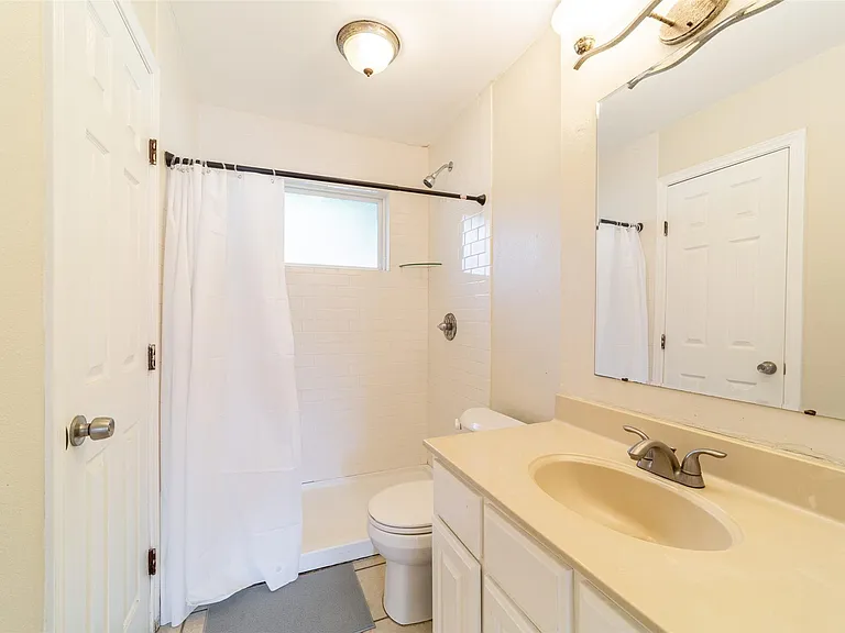 1738 Rutland Dr #A — Photo 20
