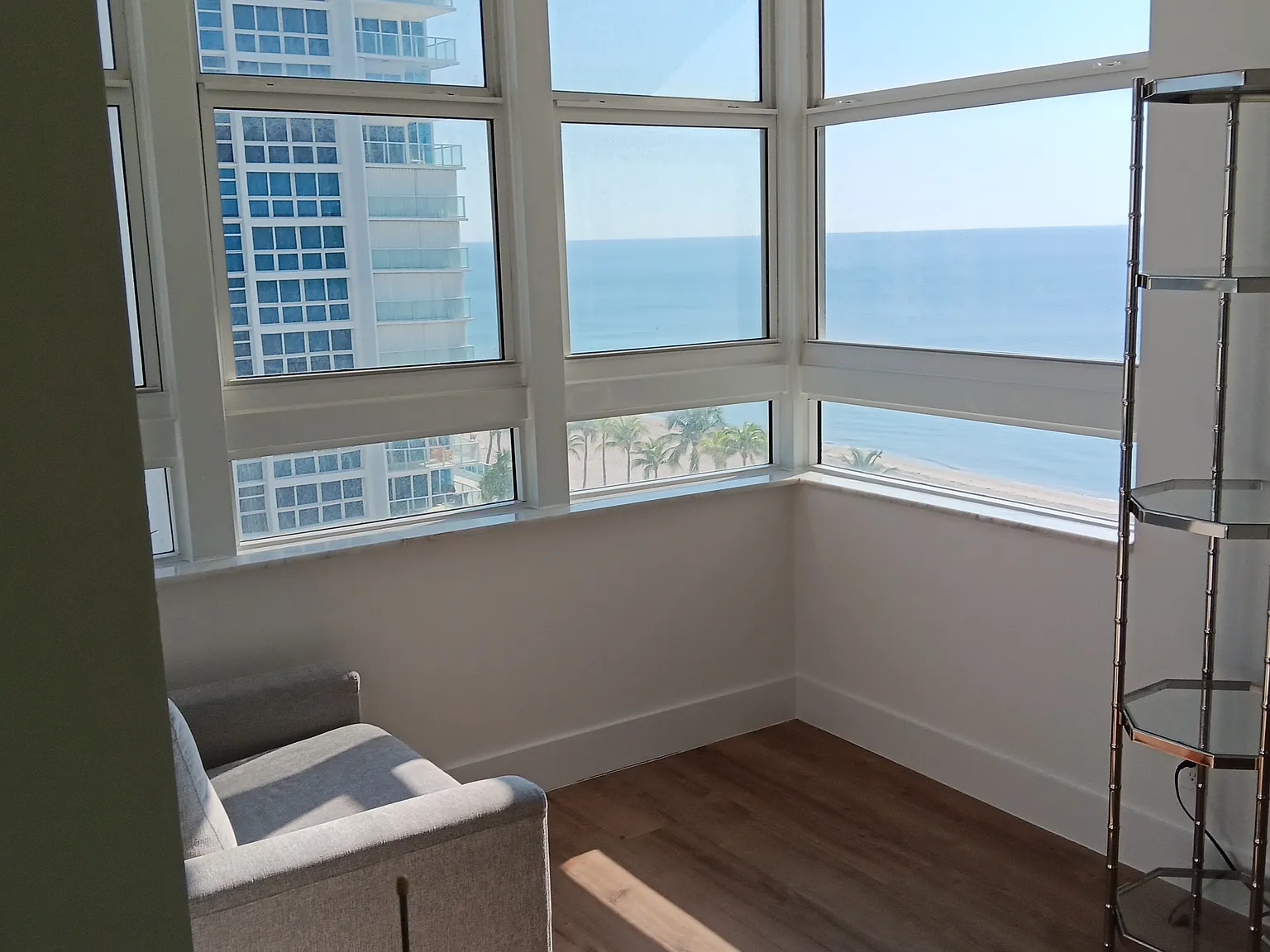2 bed, 1600 sqft, $4,500 — Photo 2