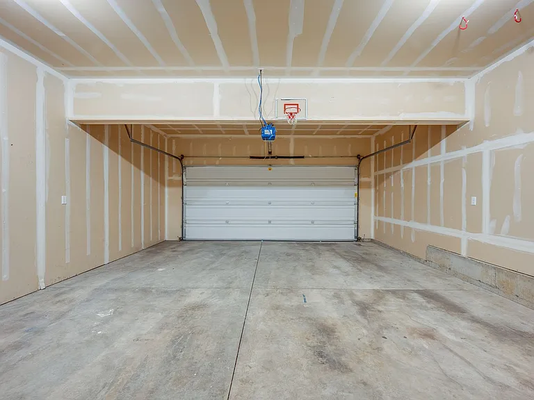1262 SW Selway Ln — Photo 23