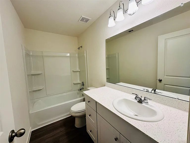 14850 Calderon — Photo 14
