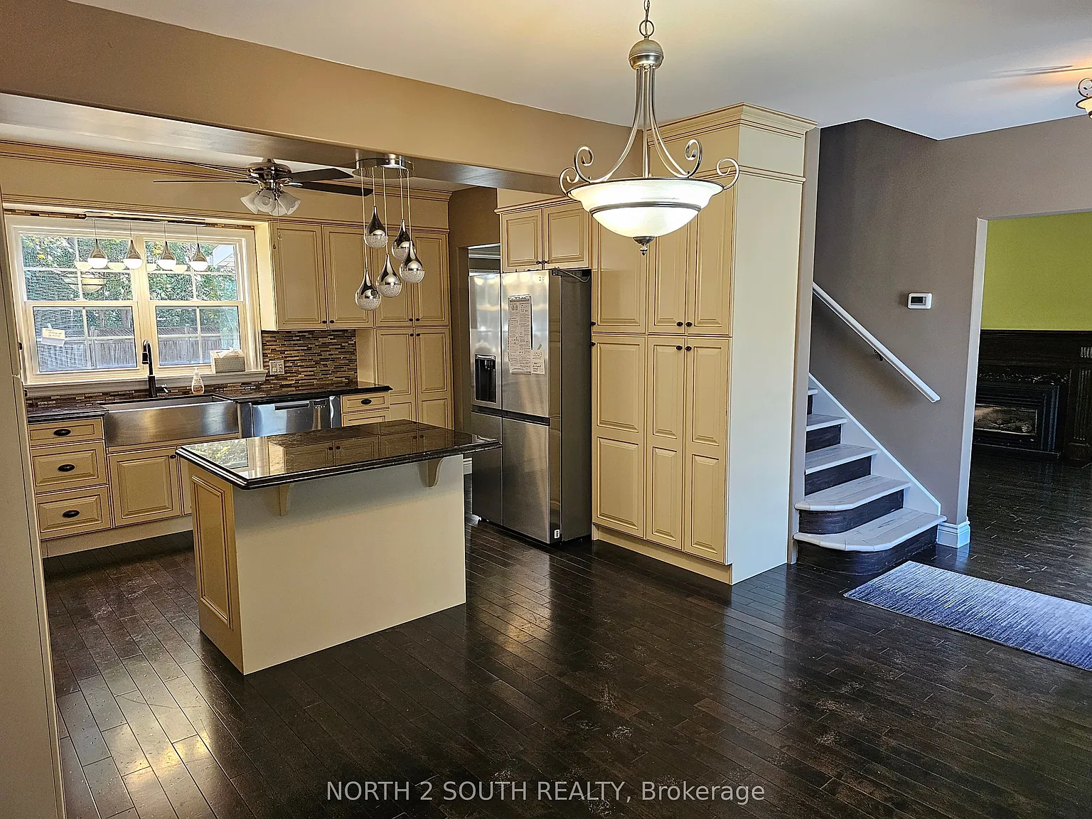 2 bed, $2,600 — Photo 3