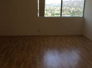 1733 Lucile Ave, Los Angeles, CA 90026