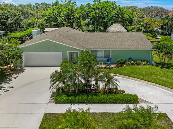 2347 Windsor Road, Palm Beach Gardens, FL 33410