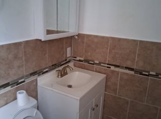 2345 N 17th St FLOOR 2, Philadelphia, PA 19132