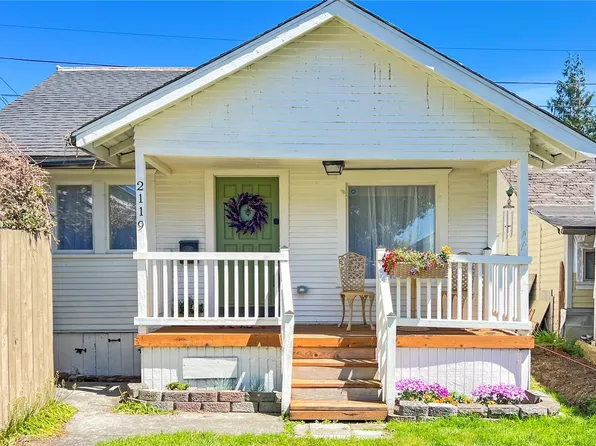 2119 Rainier Avenue, Everett, WA 98201