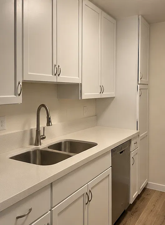 1 bed, 1.5 bath, 712 sqft, $1,995 — Photo 4